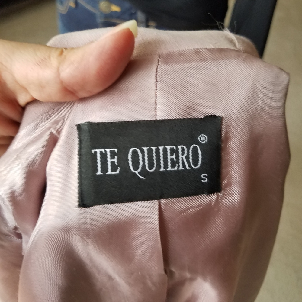 Mauve Te Quiero Suit Blazer from Greece - Small - Picture 8 of 10